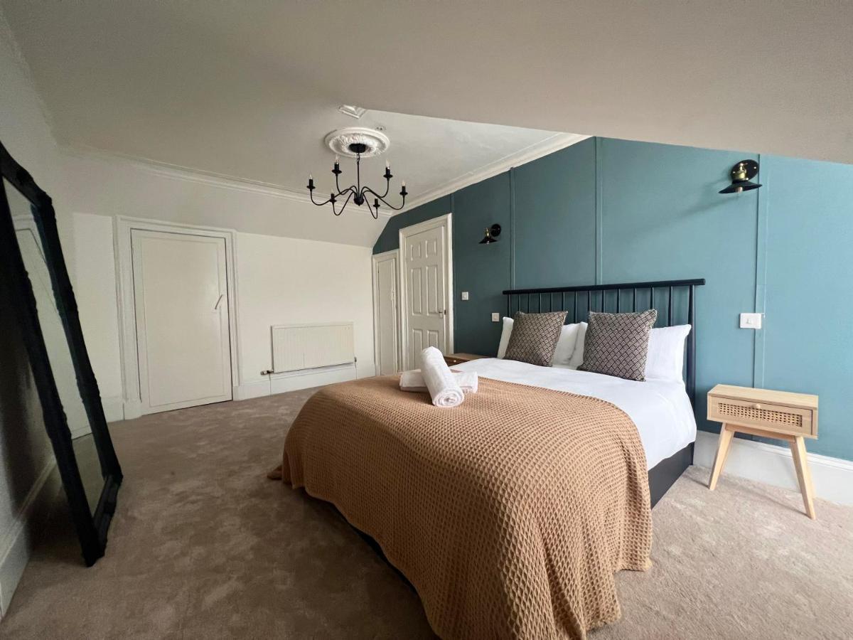 Spacious 3 Bedroom Home In Glasgow - Free Parking Екстериор снимка